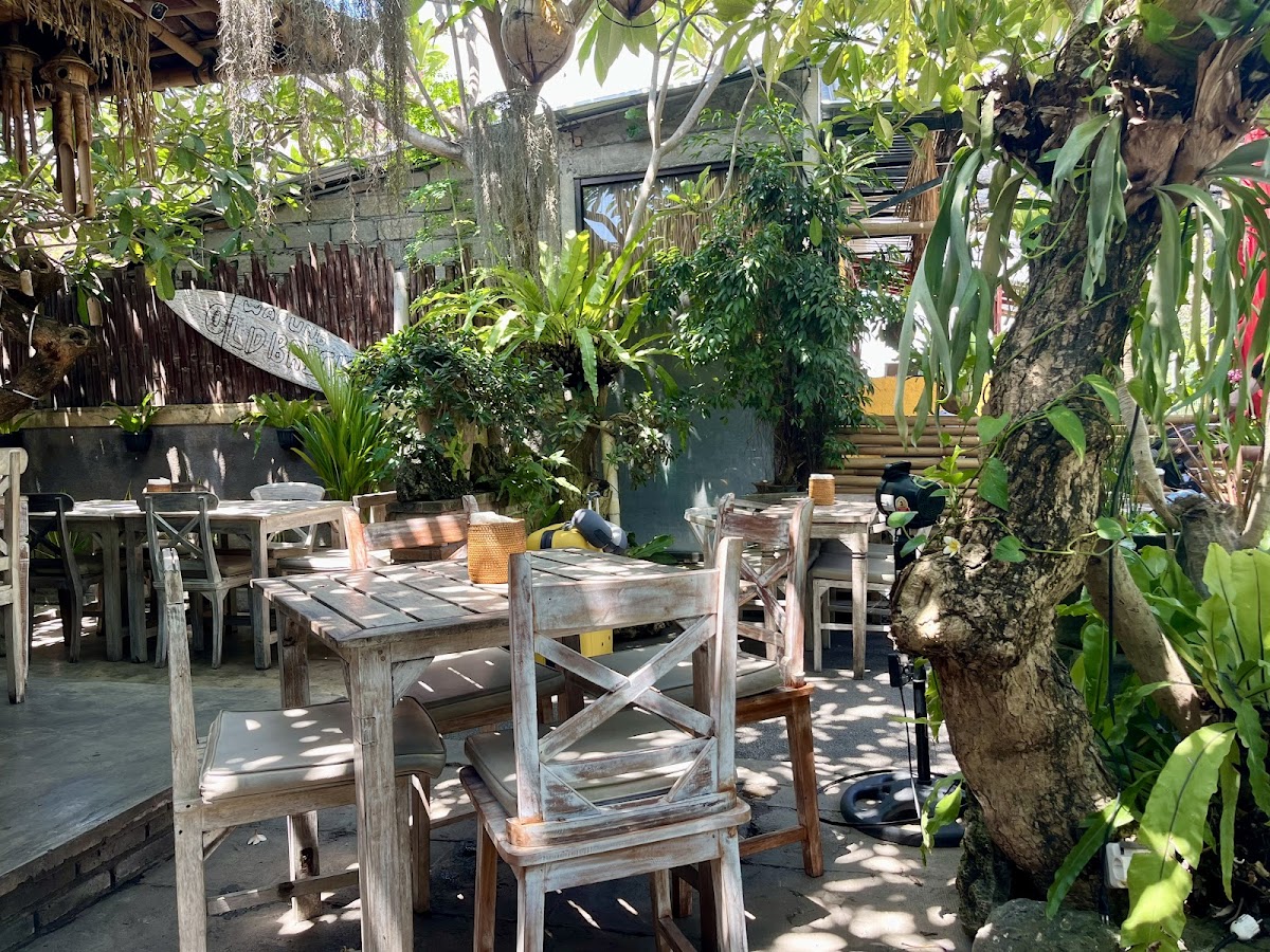 Warung Old Brick