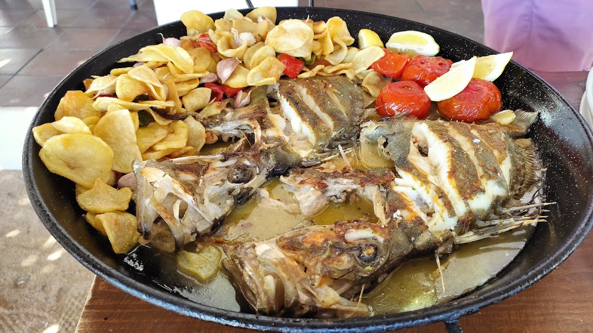 Restaurant Balneari Cala Carbo - Photo 9