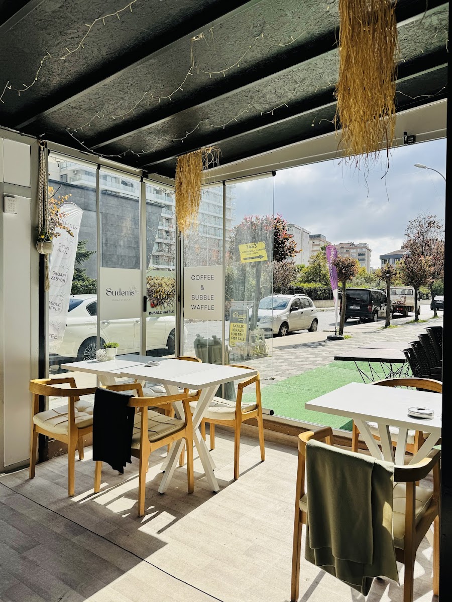 Sudems Cafe & Bubble Waffle & Serpme Kahvaltı & Oyun Alanı