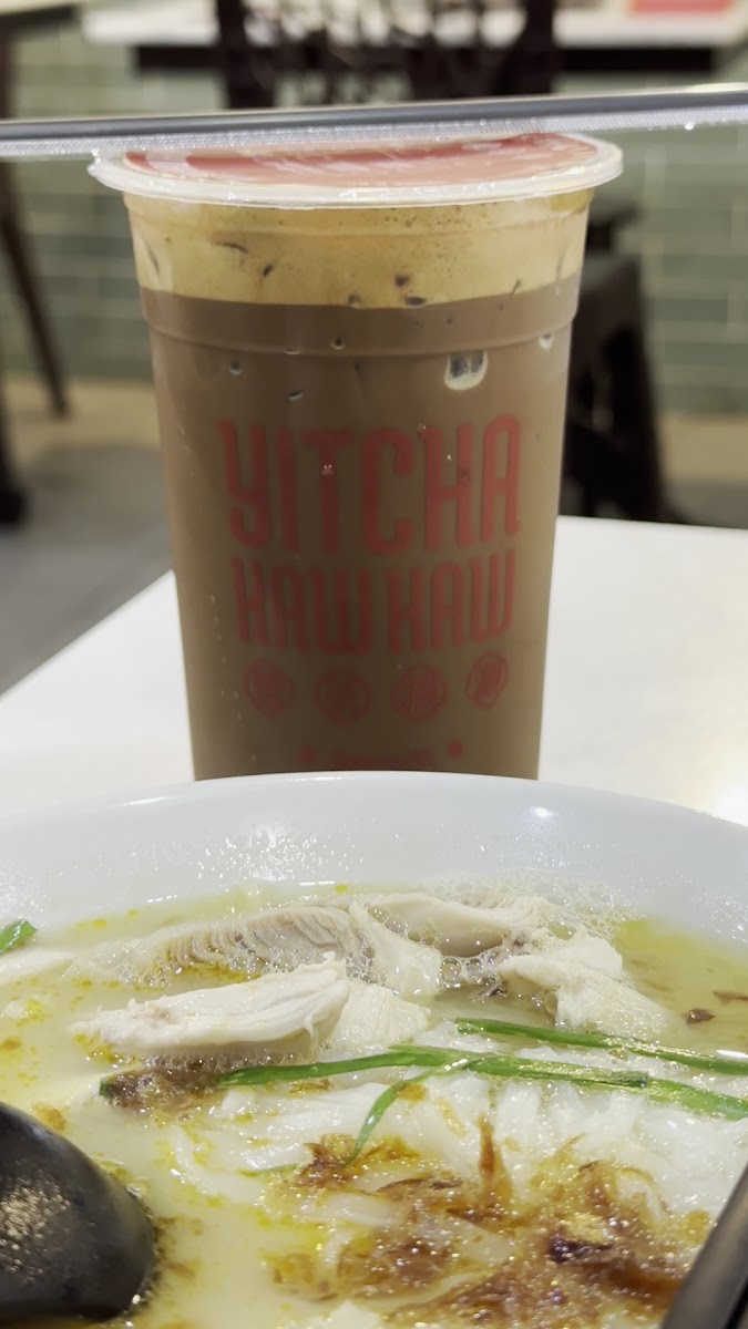 Yitcha Kawkaw Kopitiam Sri Petaling 壹茶浓浓咖啡店 - Photo 1