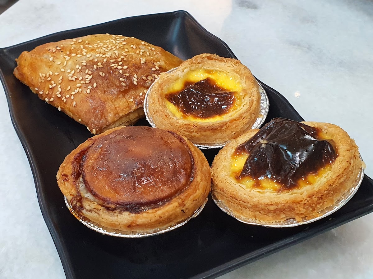 Yitcha Kawkaw Kopitiam Sri Petaling 壹茶浓浓咖啡店 - Photo 3