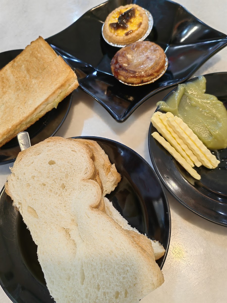 Yitcha Kawkaw Kopitiam Sri Petaling 壹茶浓浓咖啡店 - Photo 6