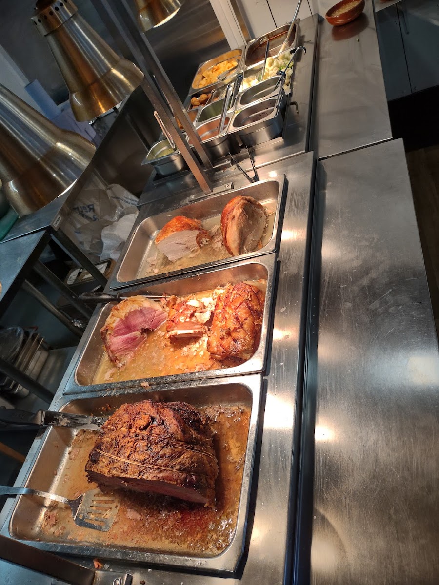 Crofters Carvery - Photo 3