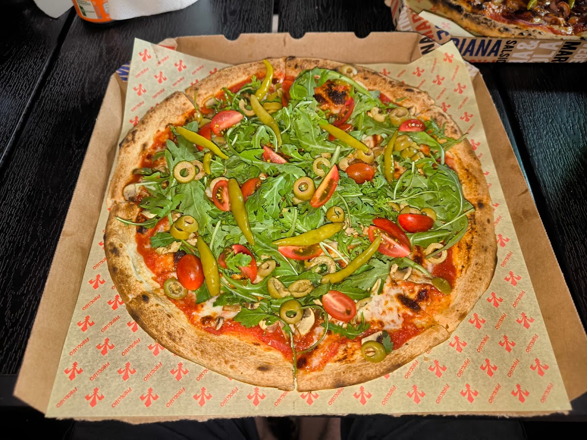 Pinocchio Pizzeria - Photo 3
