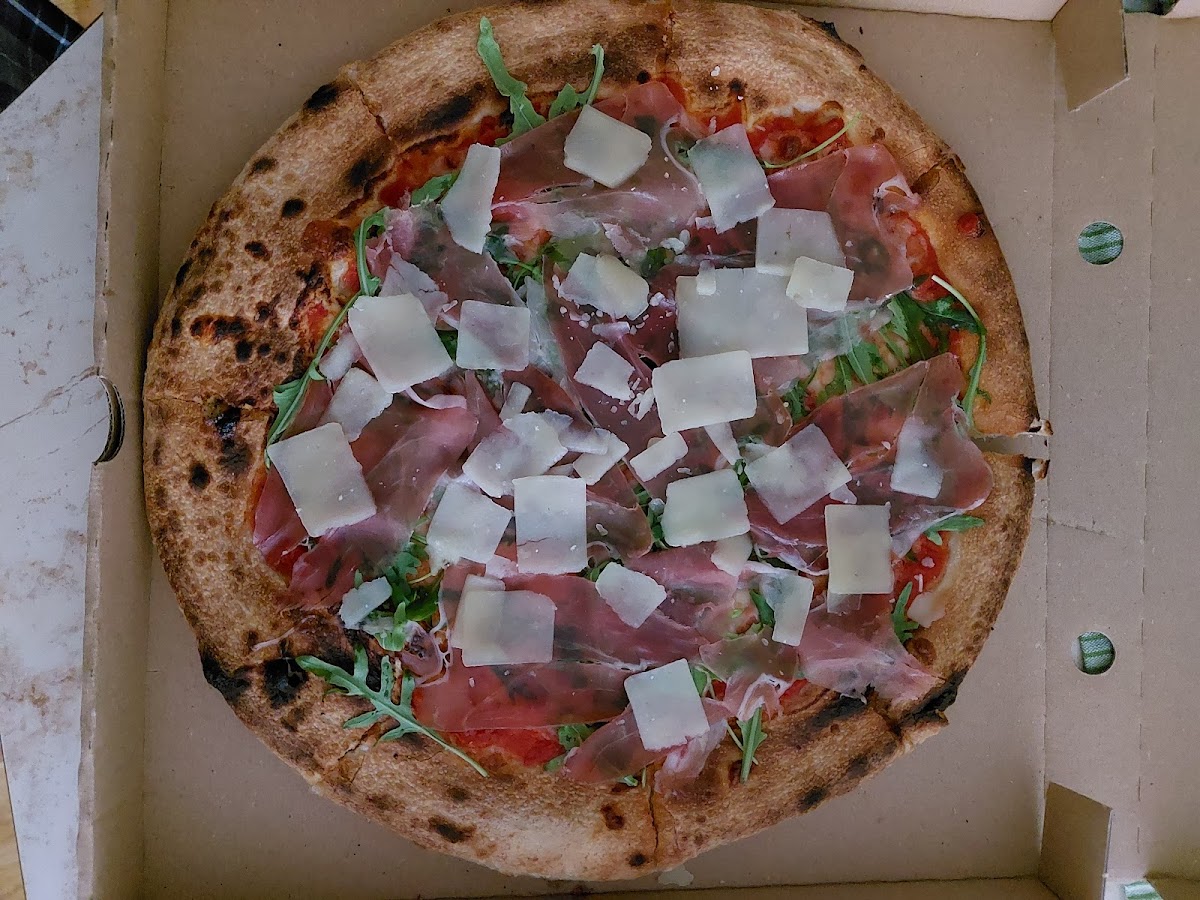 Pinocchio Pizzeria - Photo 4