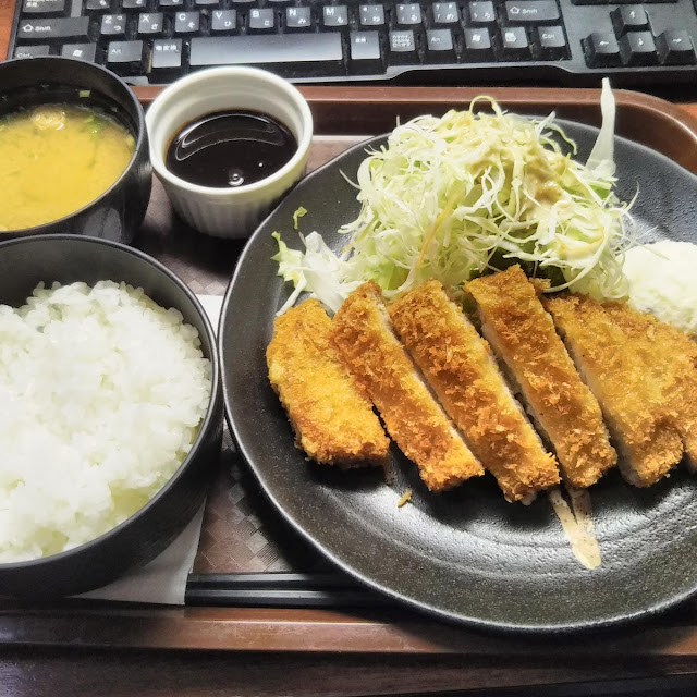 とんかつ定食