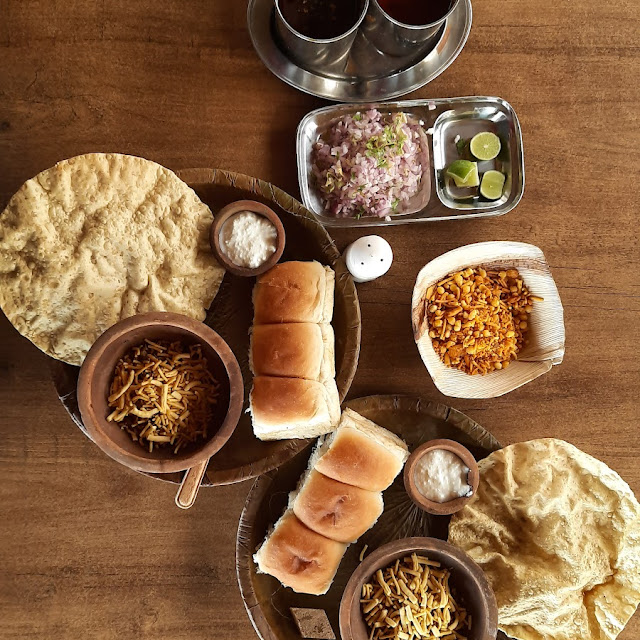 Misal Pav