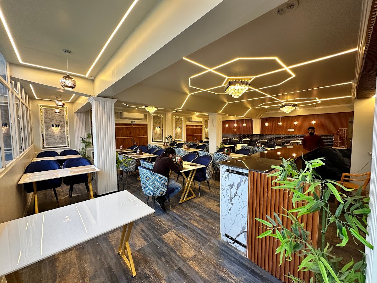 ARMA THE LOUNGE AND BUFFET - Photo 3