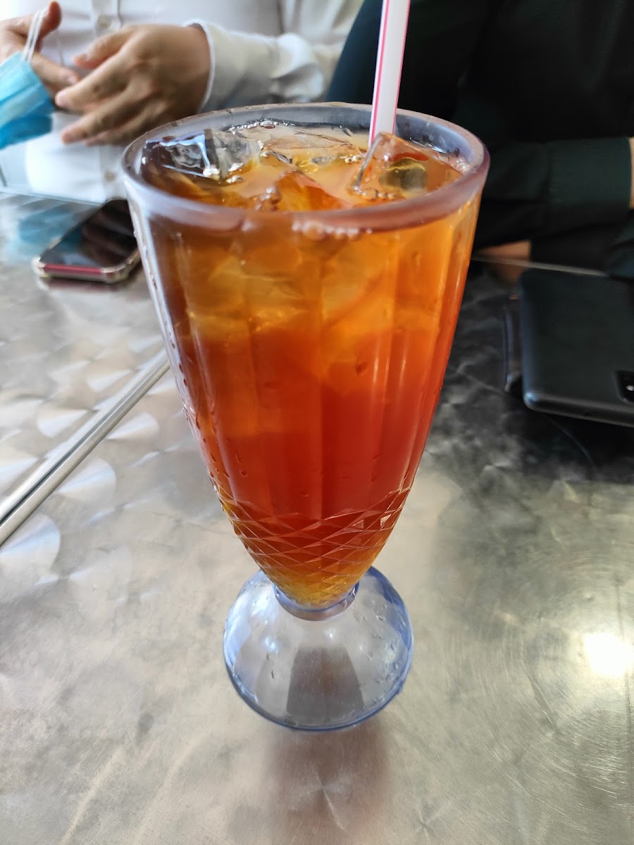 Four Season Cafe - Photo 7