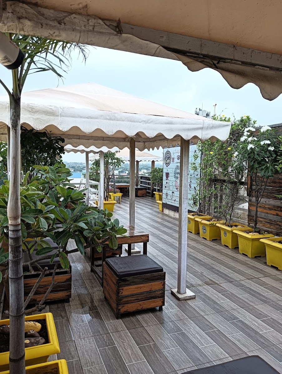 Chimes Bistro Cafe Pvt Ltd - Photo 6