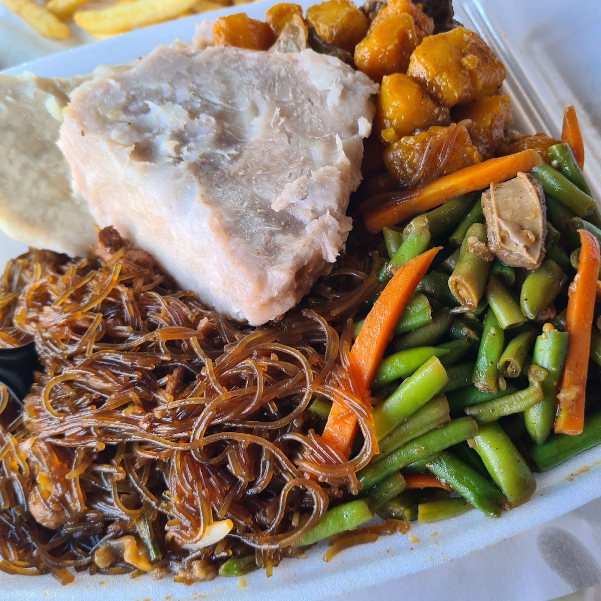 Le Sunrise Polynesian Takeaway - Photo 6
