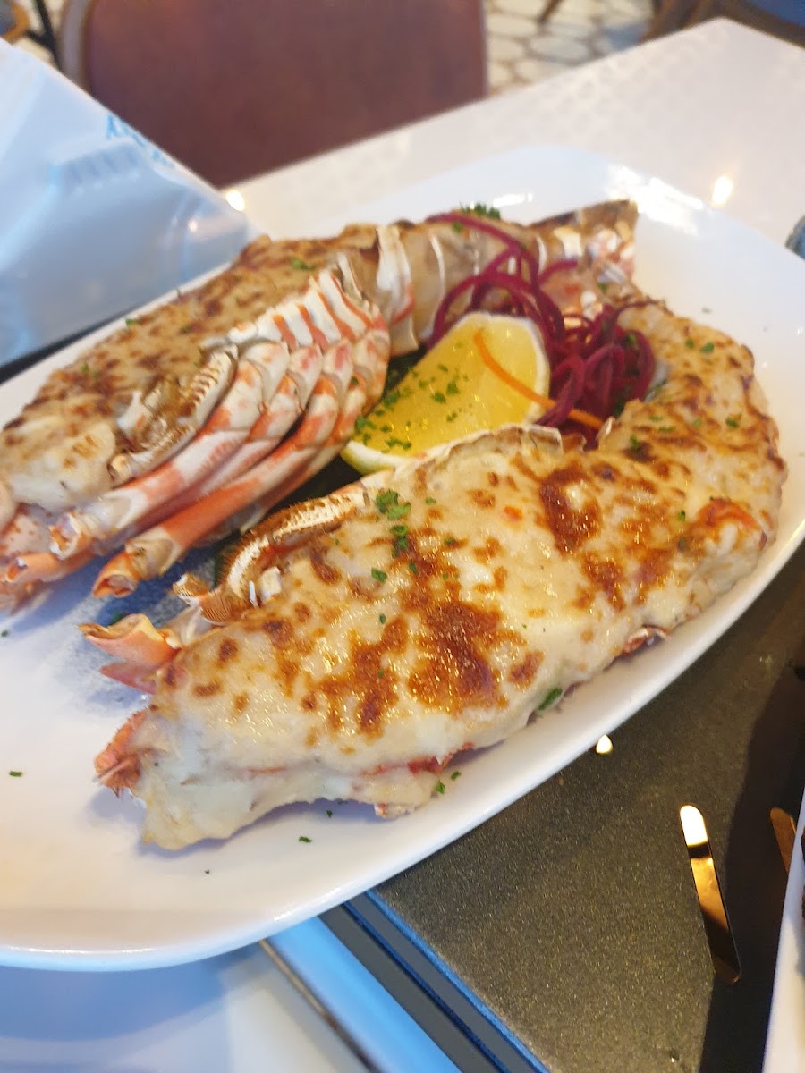 Fish Market Restaurant - Photo 8