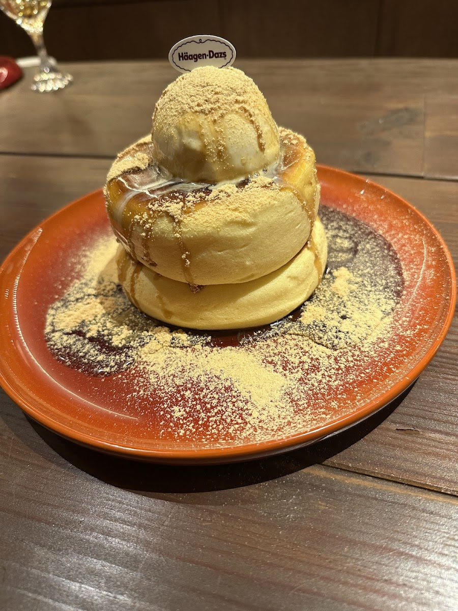 Mukougawa Pancake Miyajima - Photo 8