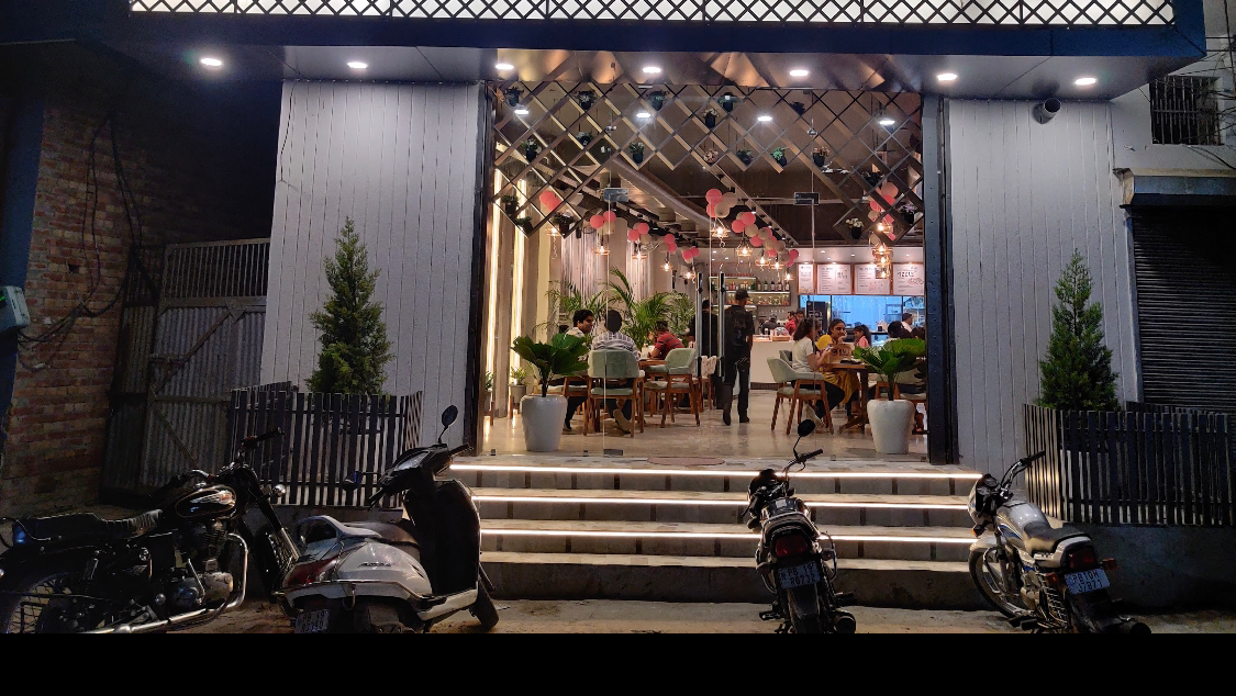 Gourmet Cafe & Bakery