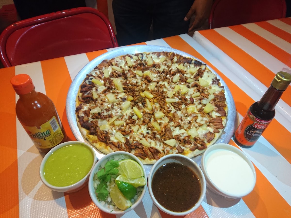 Taqueria El Rey León - Photo 1