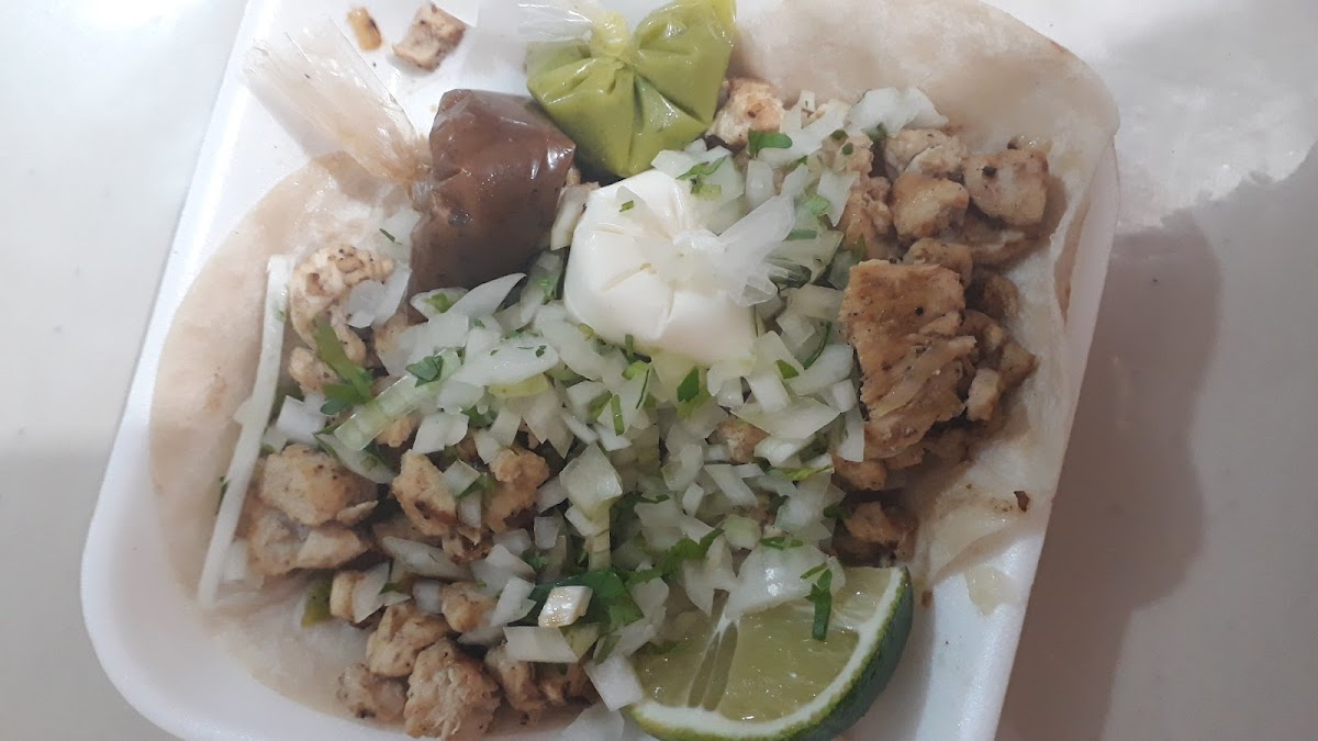 Taqueria El Rey León - Photo 7