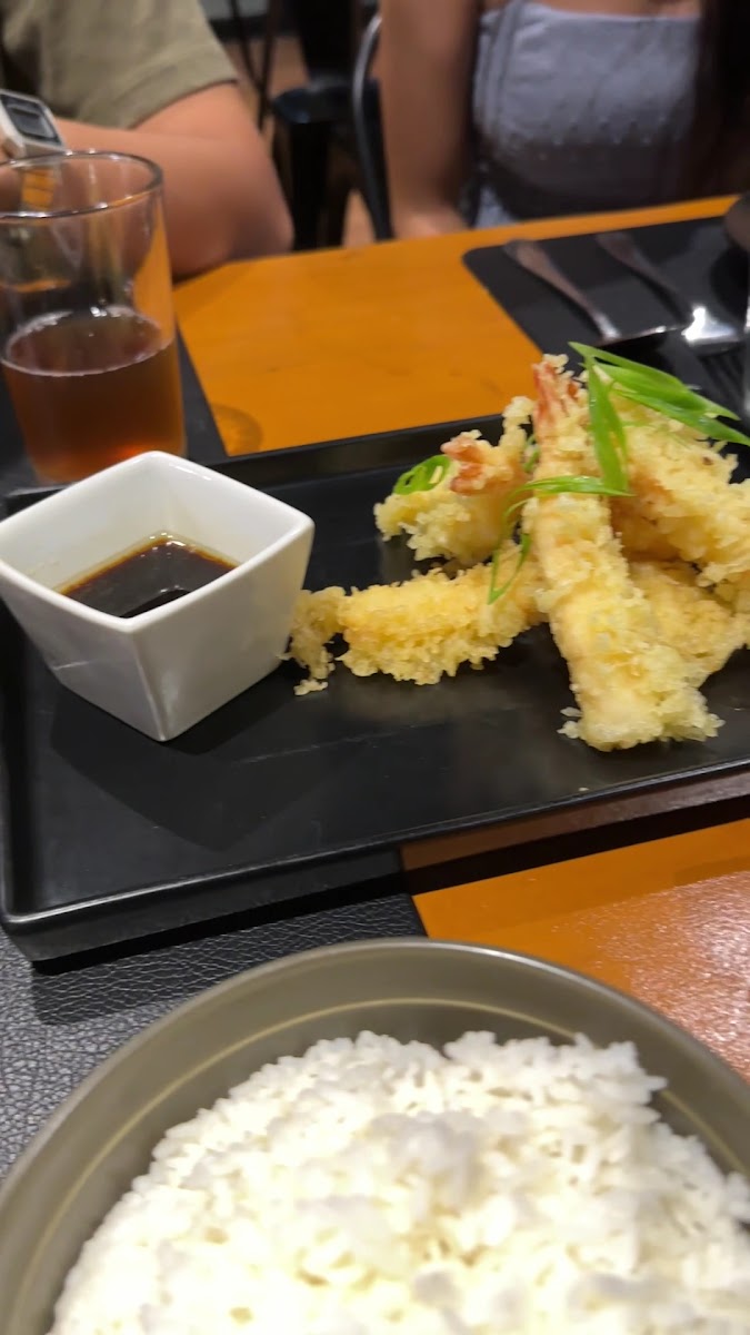 DONG's Kitchen - Photo 1