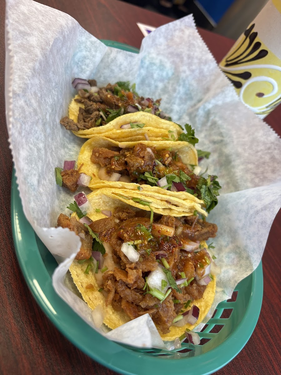 Taqueria Las 3 Charras - Photo 7