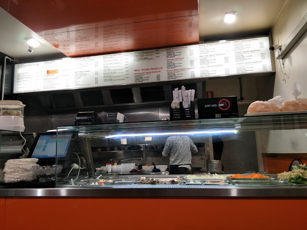Oriental Cuisine and Noodles - Photo 2