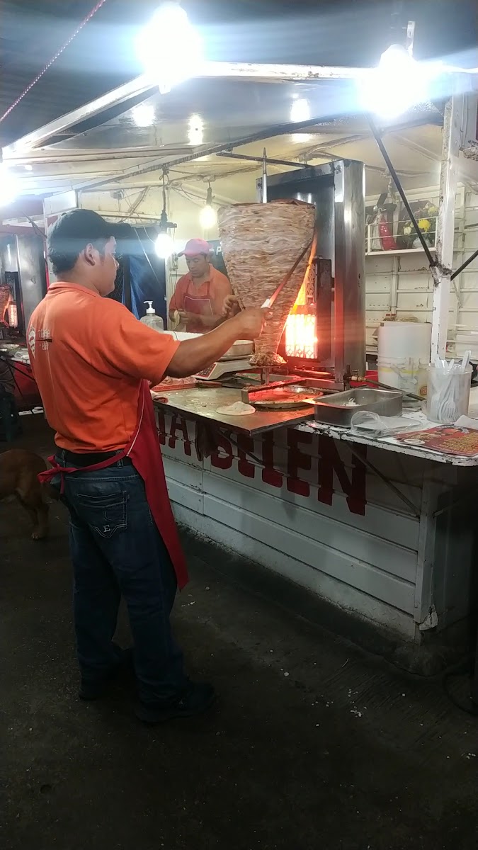Taqueria Belen - Photo 1