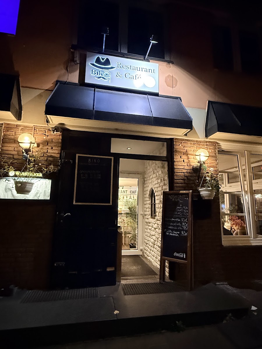 Biko Restaurant & Cafe UG - Photo 1