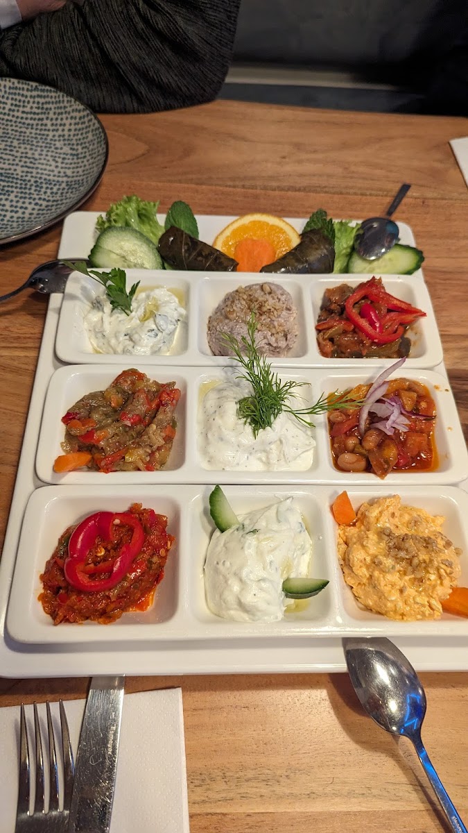 Biko Restaurant & Cafe UG - Photo 8