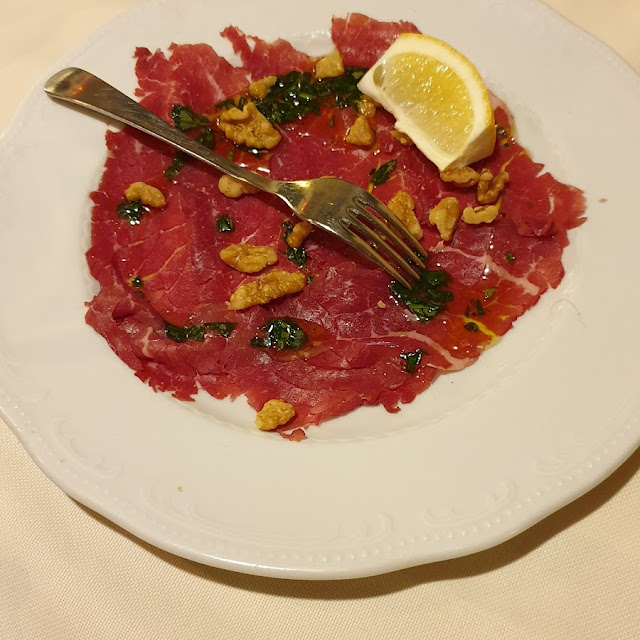 Carpaccio Con Senape Pesto Di Basilico E Noci