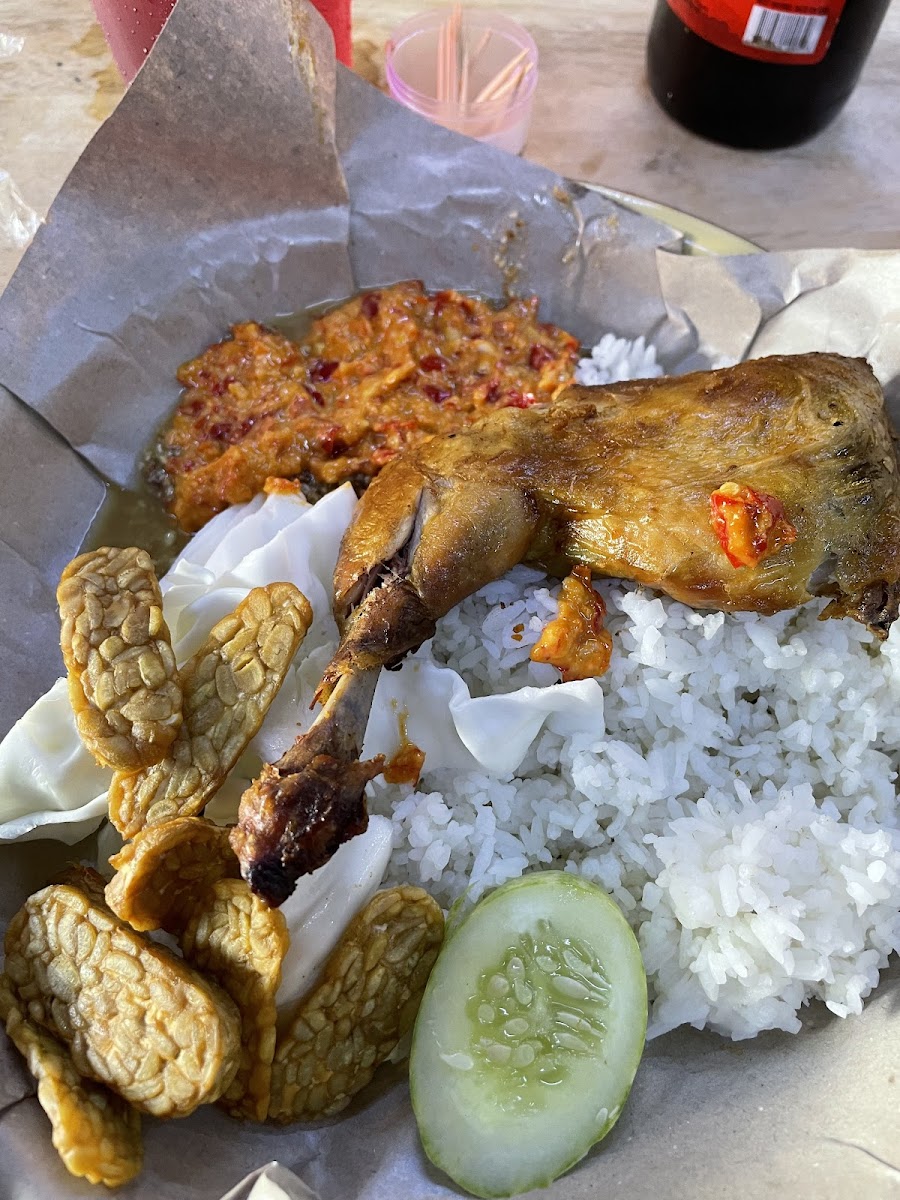 Ayam Gepuk Artisan Ketoyong - Photo 4