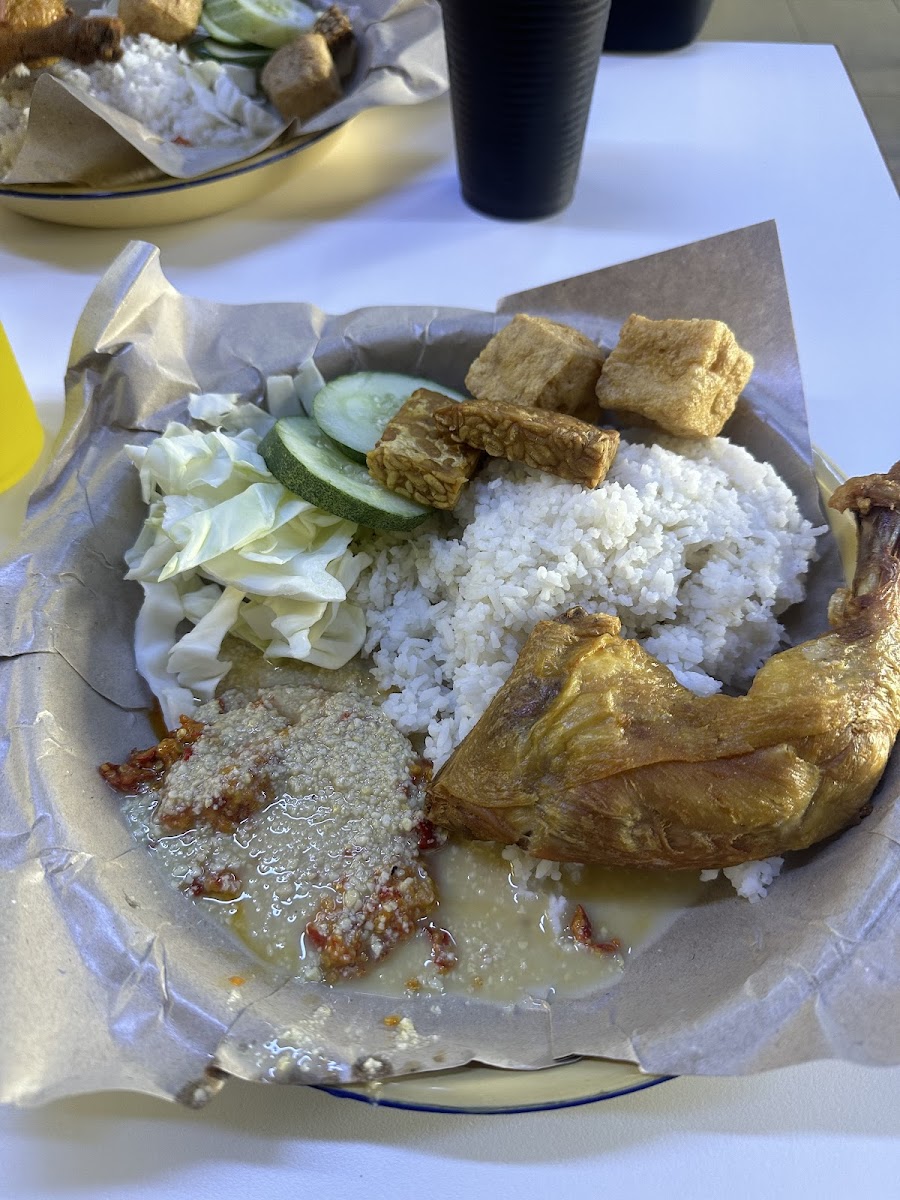 Ayam Gepuk Artisan Ketoyong - Photo 5