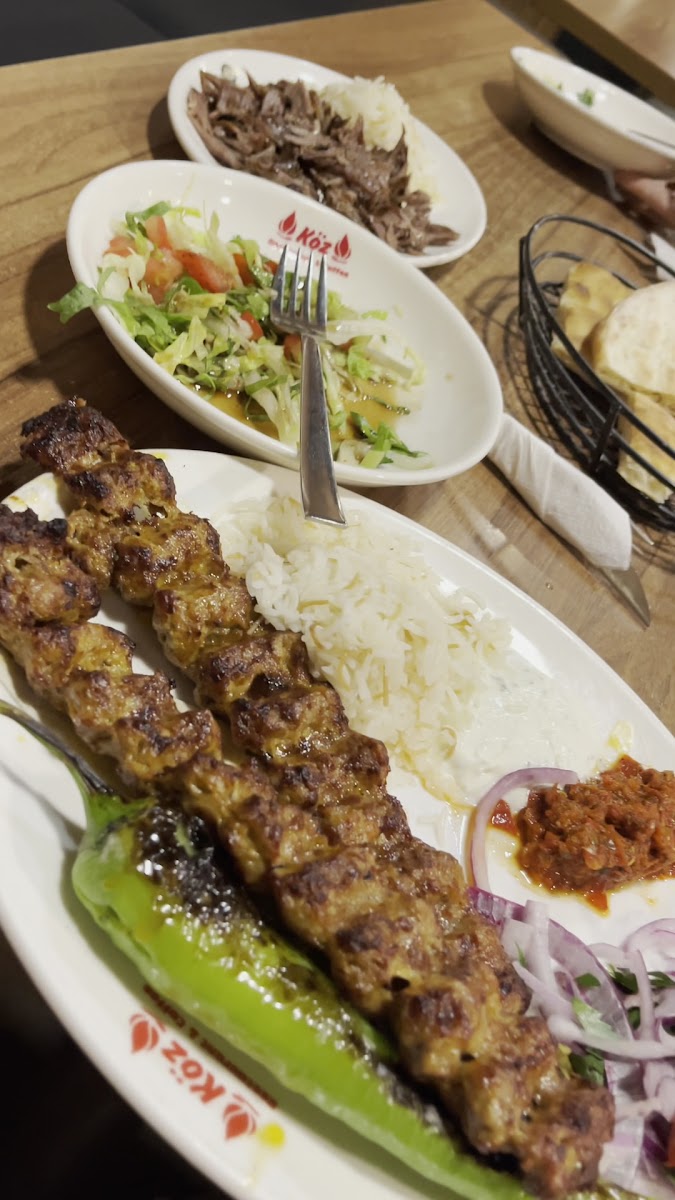 Koz Turkisches Restaurant - Photo 1