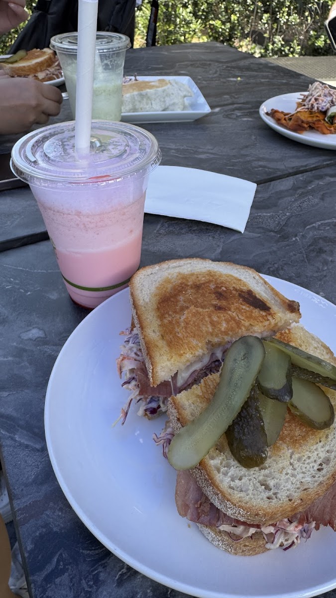 Pymble Minimart and Cafe - Photo 9