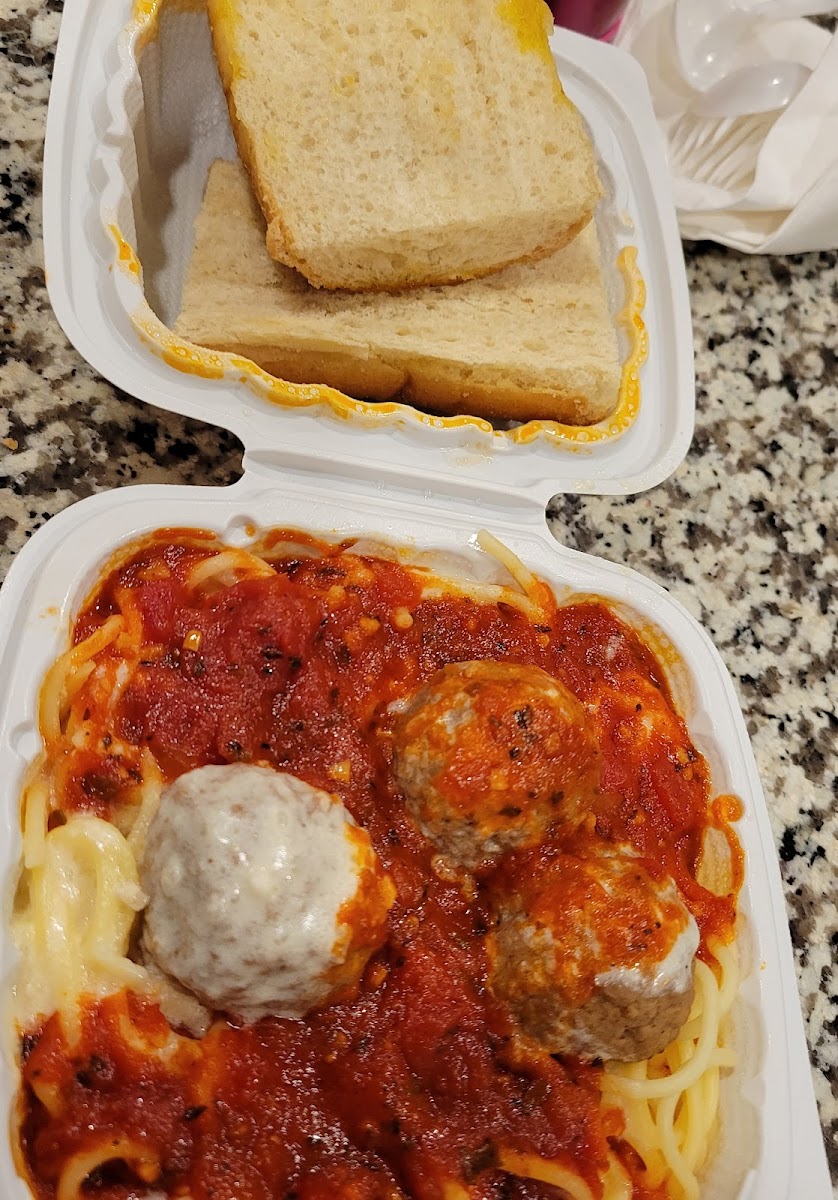 Bain St Pasta - Photo 6
