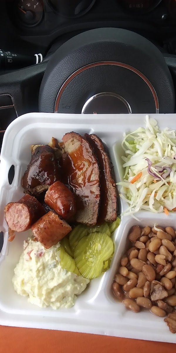 Brush Country Bar-B-Q - Photo 1