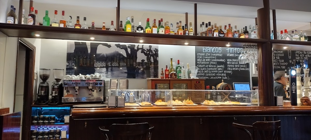 Cafe Bar Sebastopol - Photo 6