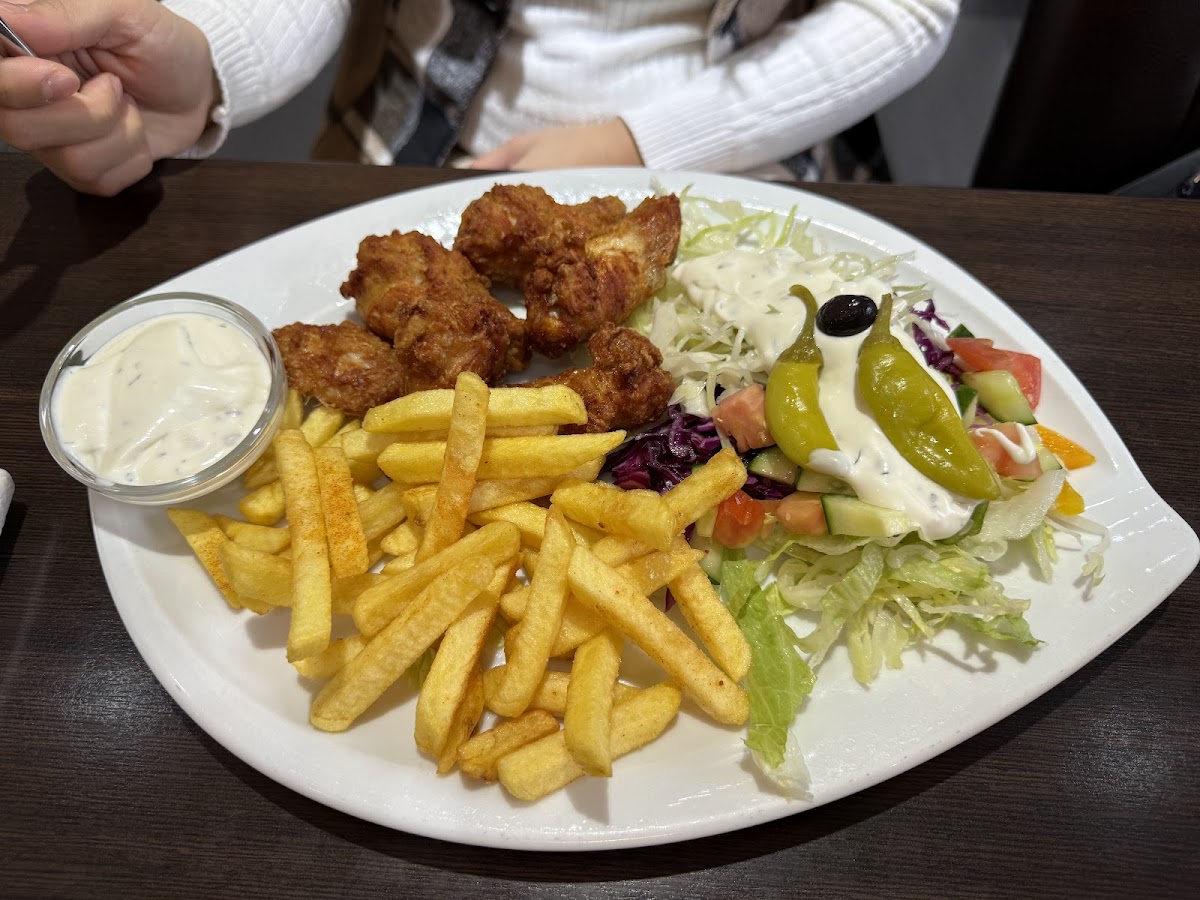 Döneria-Pizzeria Stern - Photo 1