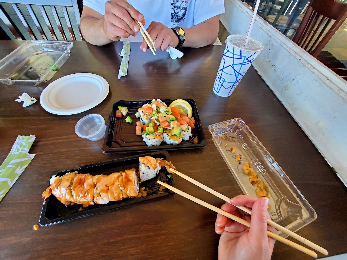 Sushi Neko - Photo 3