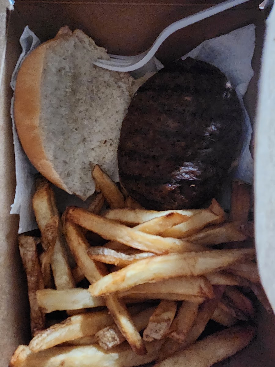 Brantford Chip Wagon - Photo 8
