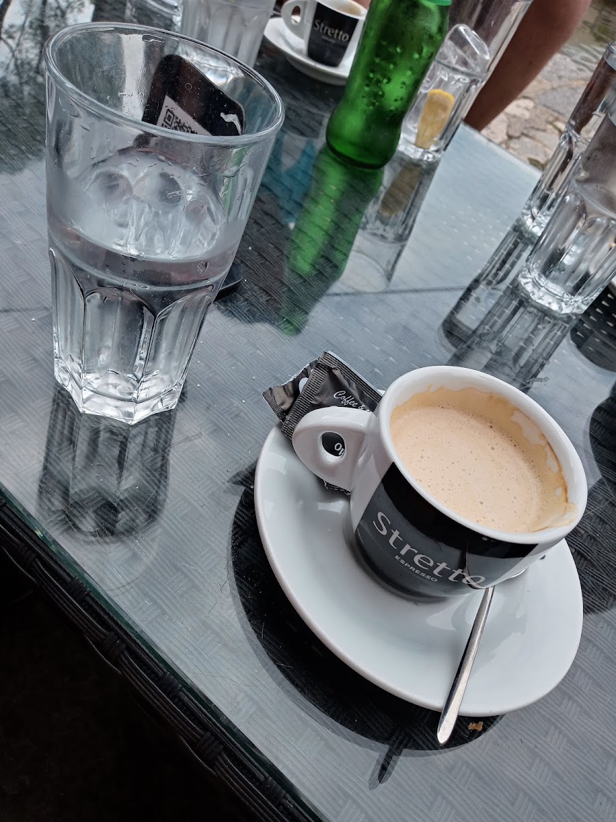 Galley Cafe Bar - Photo 6