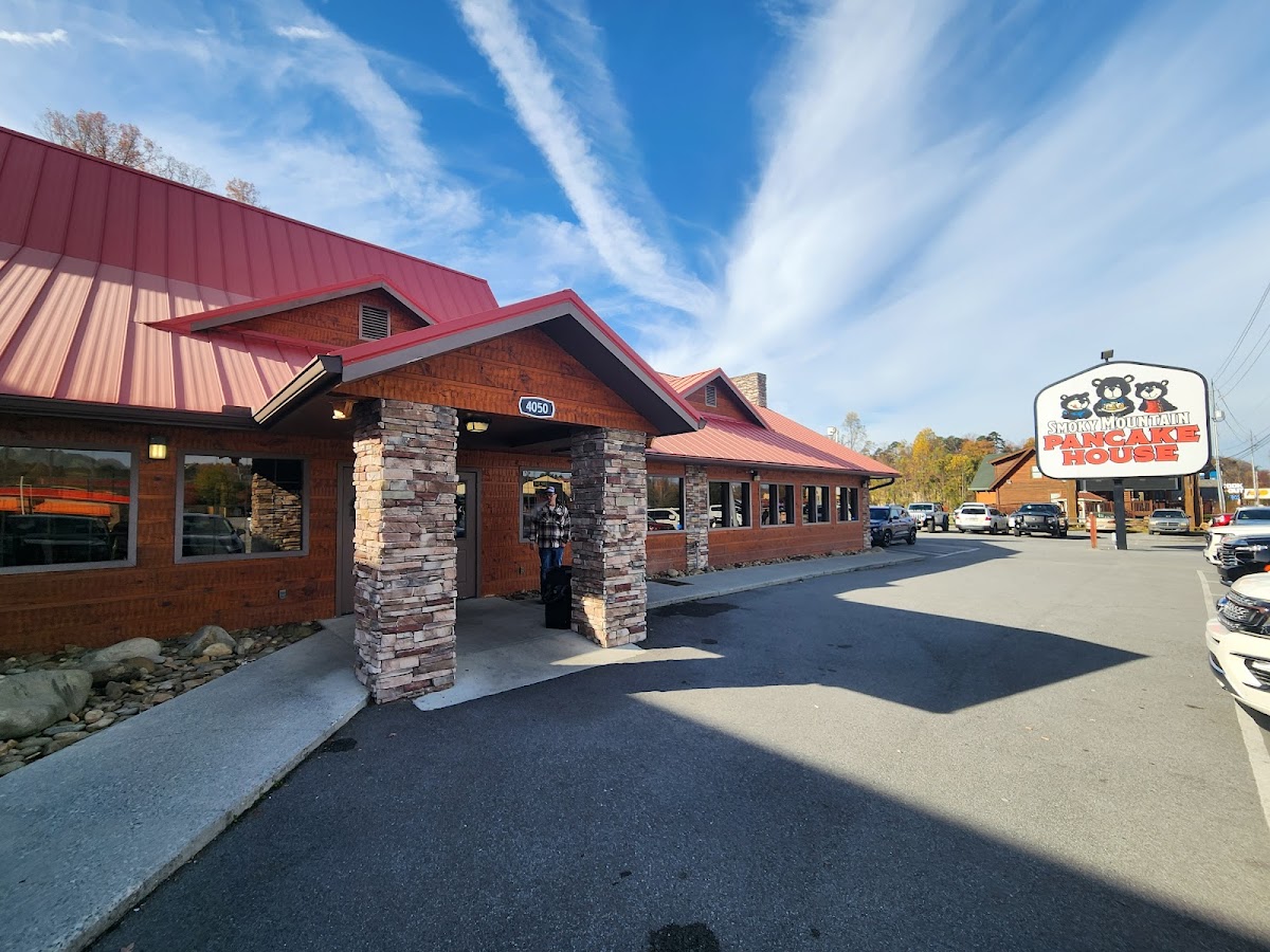 Smoky Mountain Pancake House - Photo 4