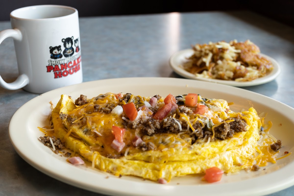 Smoky Mountain Pancake House - Photo 6