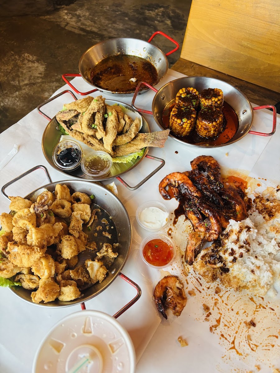 Dampa Seafood Grill - Abu Dhabi - Photo 2