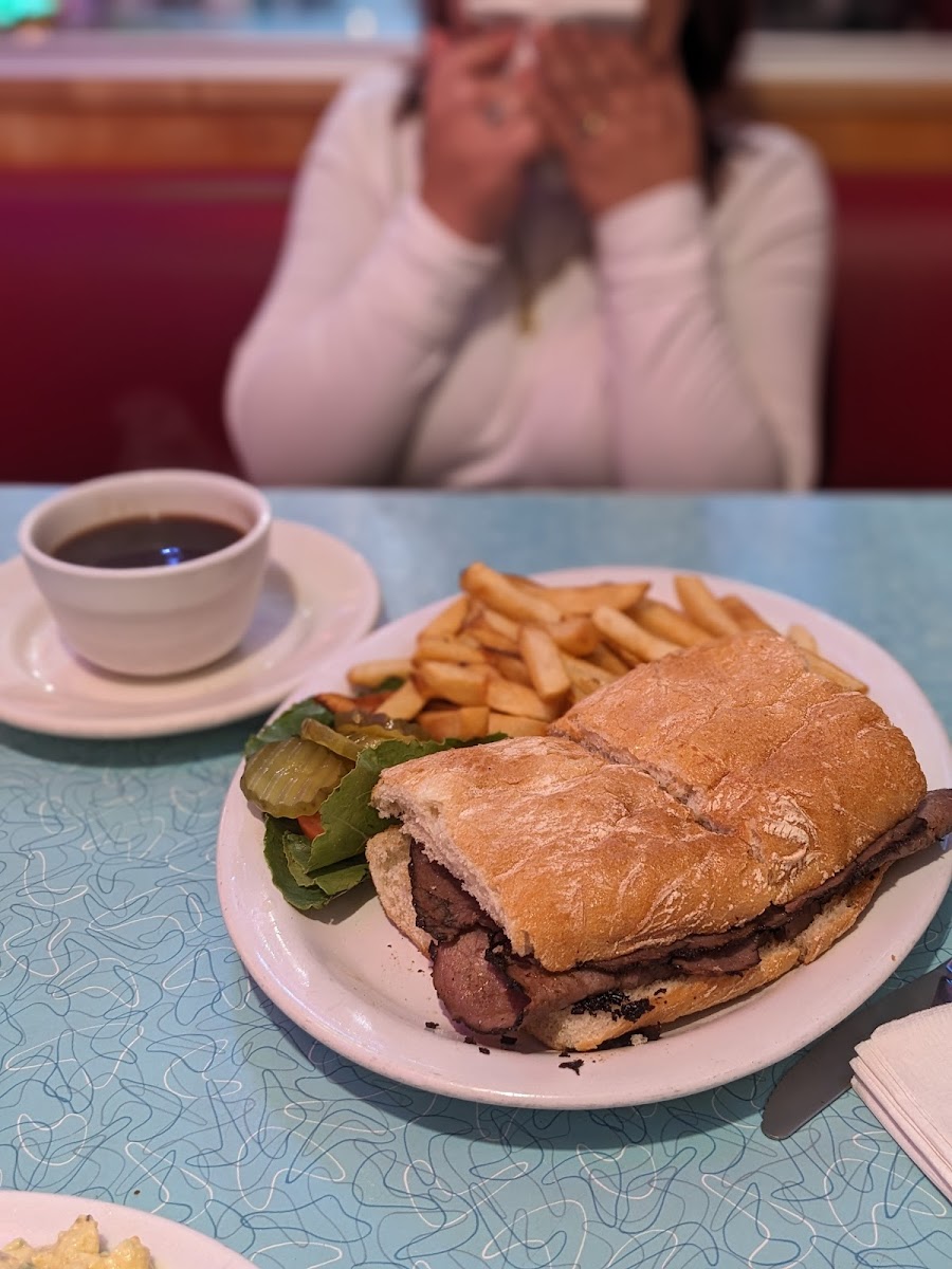 Orphan Andy's Restaurant - Photo 5