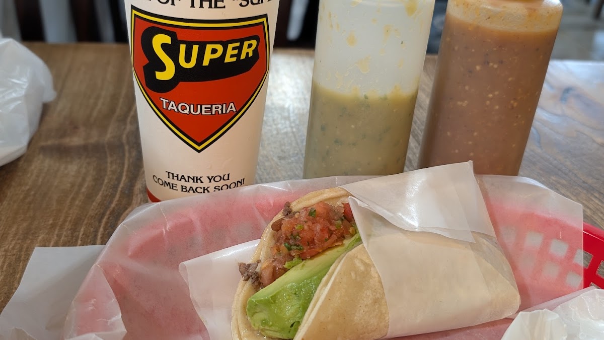 Super Taqueria - Photo 6