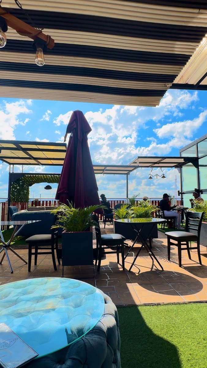 The Tellos Restaurant - Photo 5