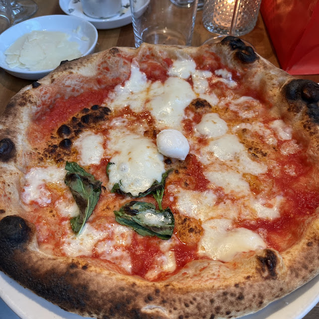 Pizza Margherita