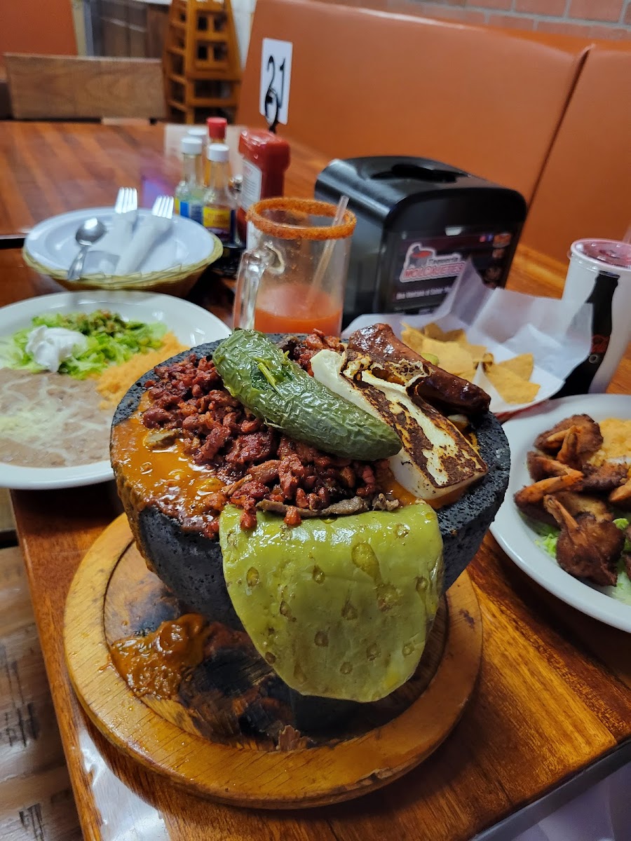 Taqueria Molcajetes - Photo 2