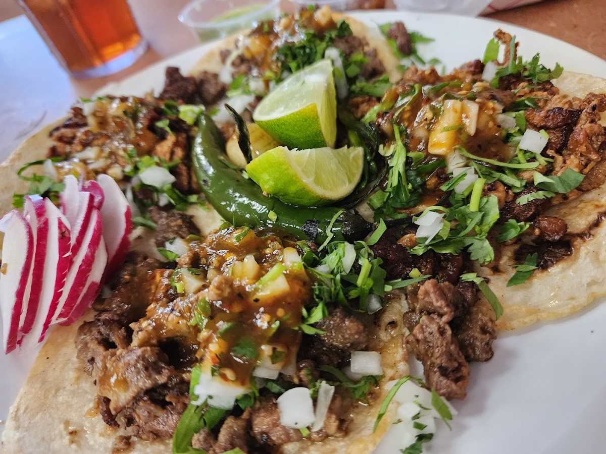Taqueria Molcajetes - Photo 3