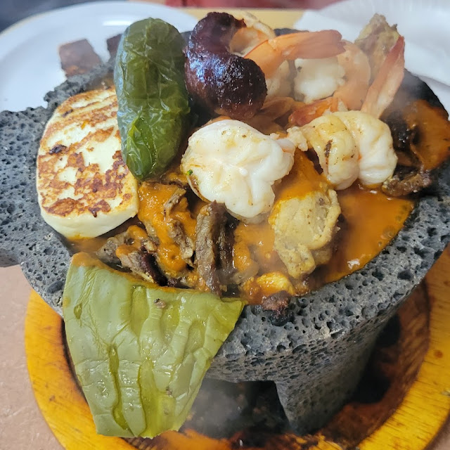 Molcajete Mixto