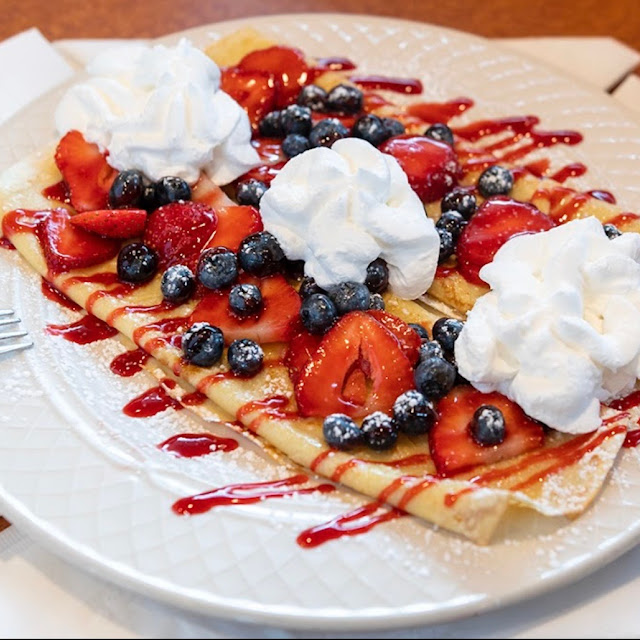 Very Berry Crepes