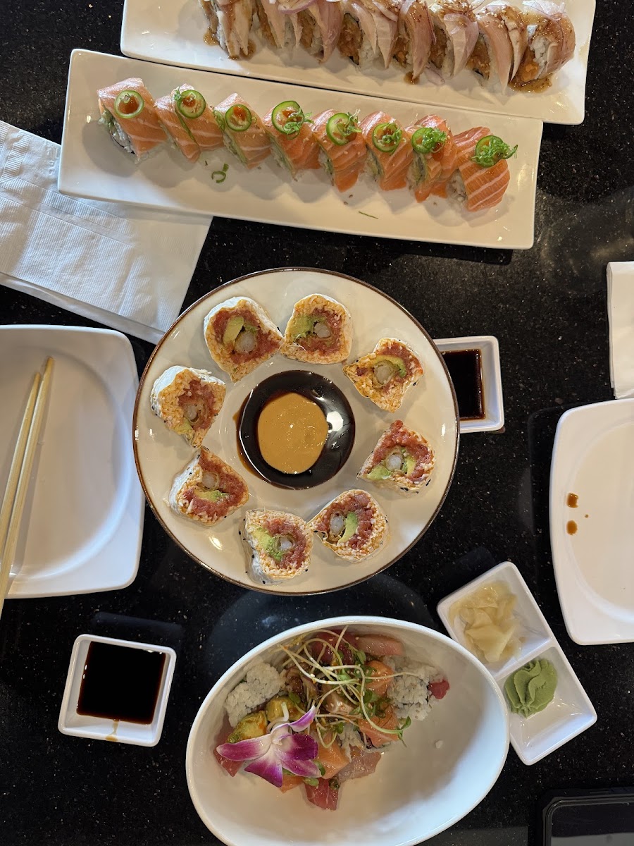 Otoro Sushi - Photo 3